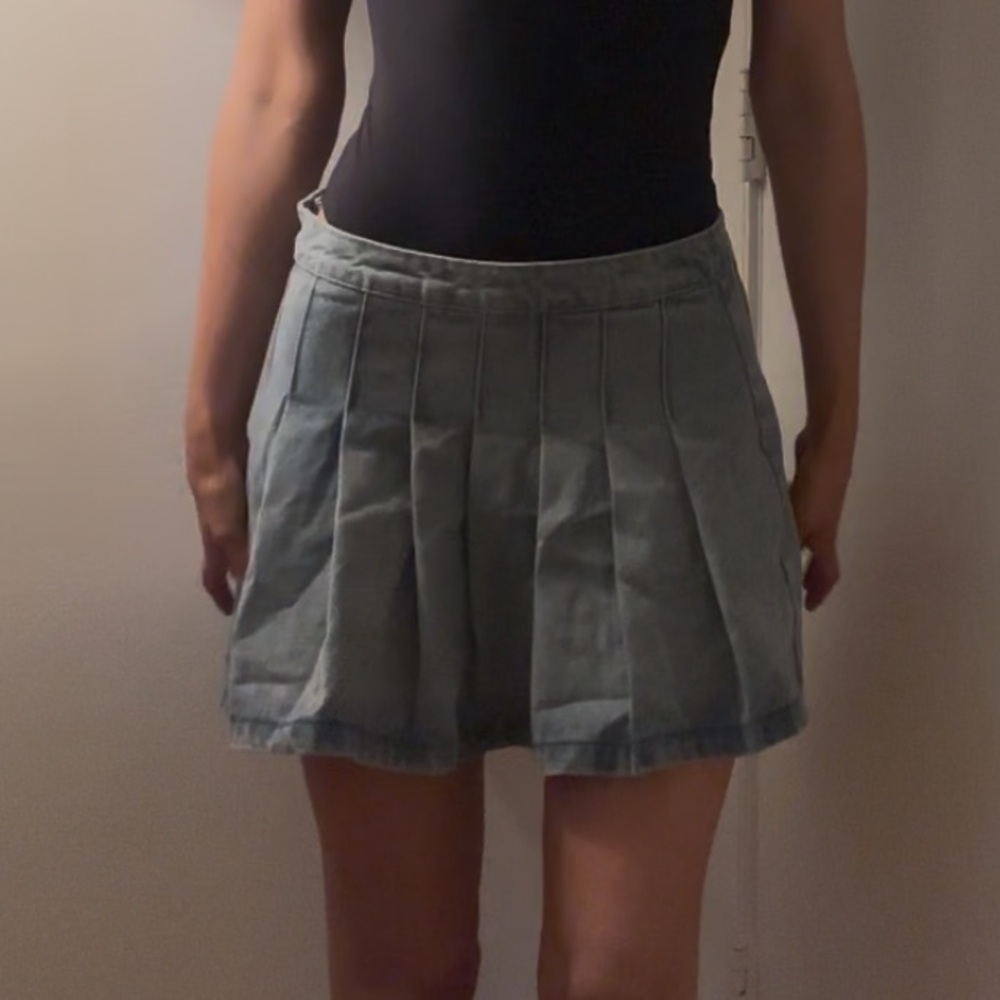 Forever 21 Pleated Denim Skirt